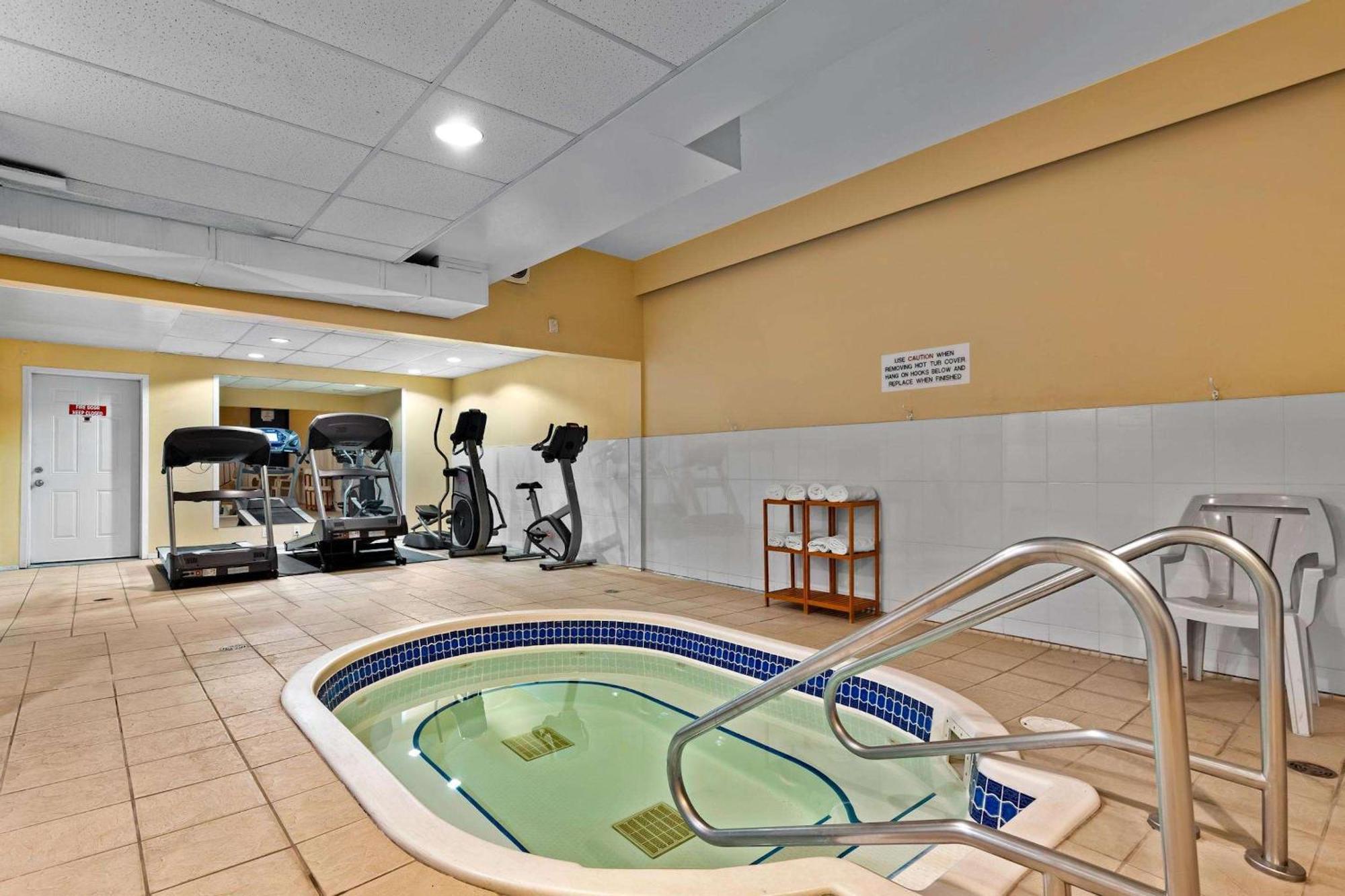 Coast Fraser Inn Williams Lake Ngoại thất bức ảnh