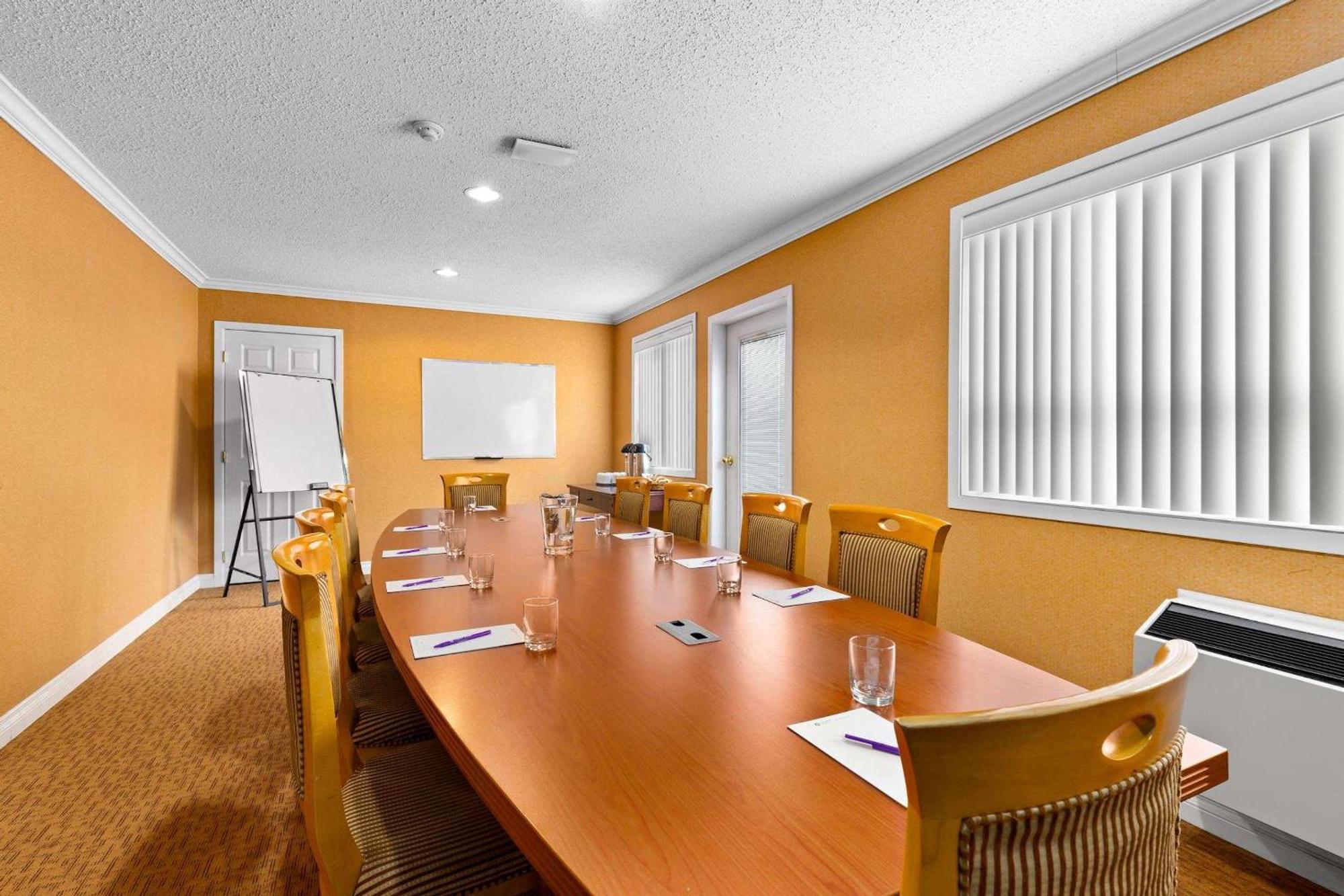 Coast Fraser Inn Williams Lake Ngoại thất bức ảnh