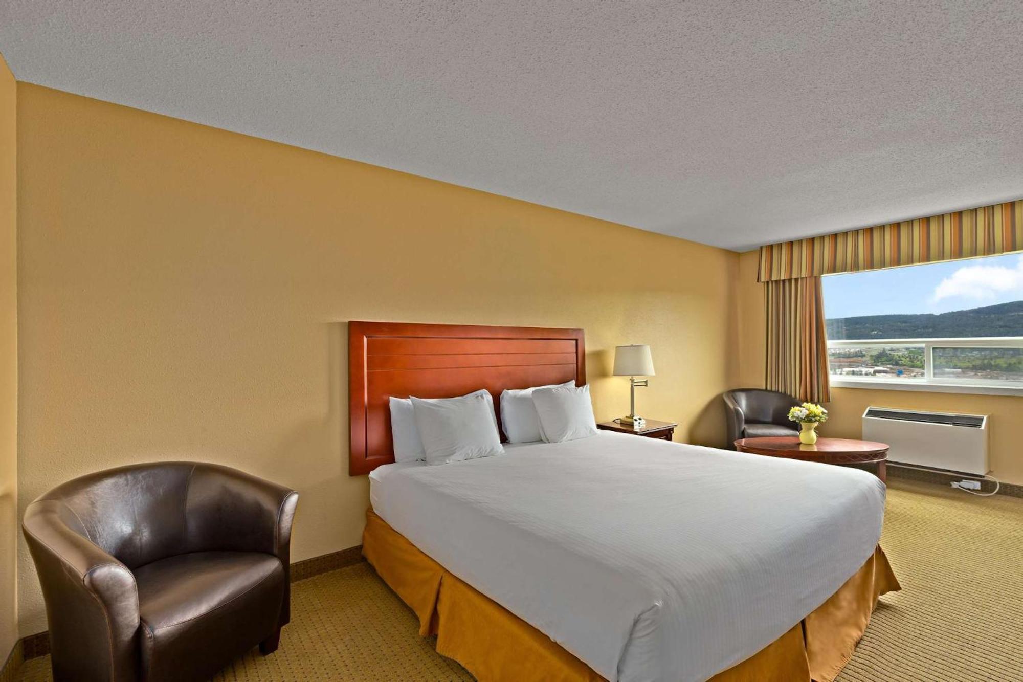 Coast Fraser Inn Williams Lake Ngoại thất bức ảnh